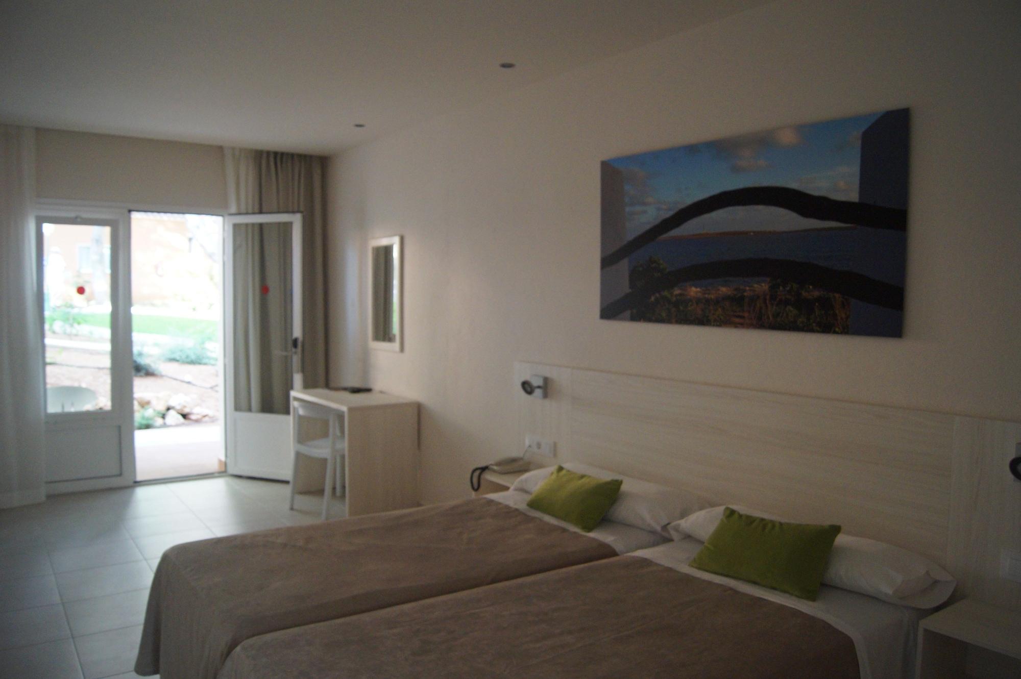 Hotel Xaloc Playa 蓬塔普里马 外观 照片