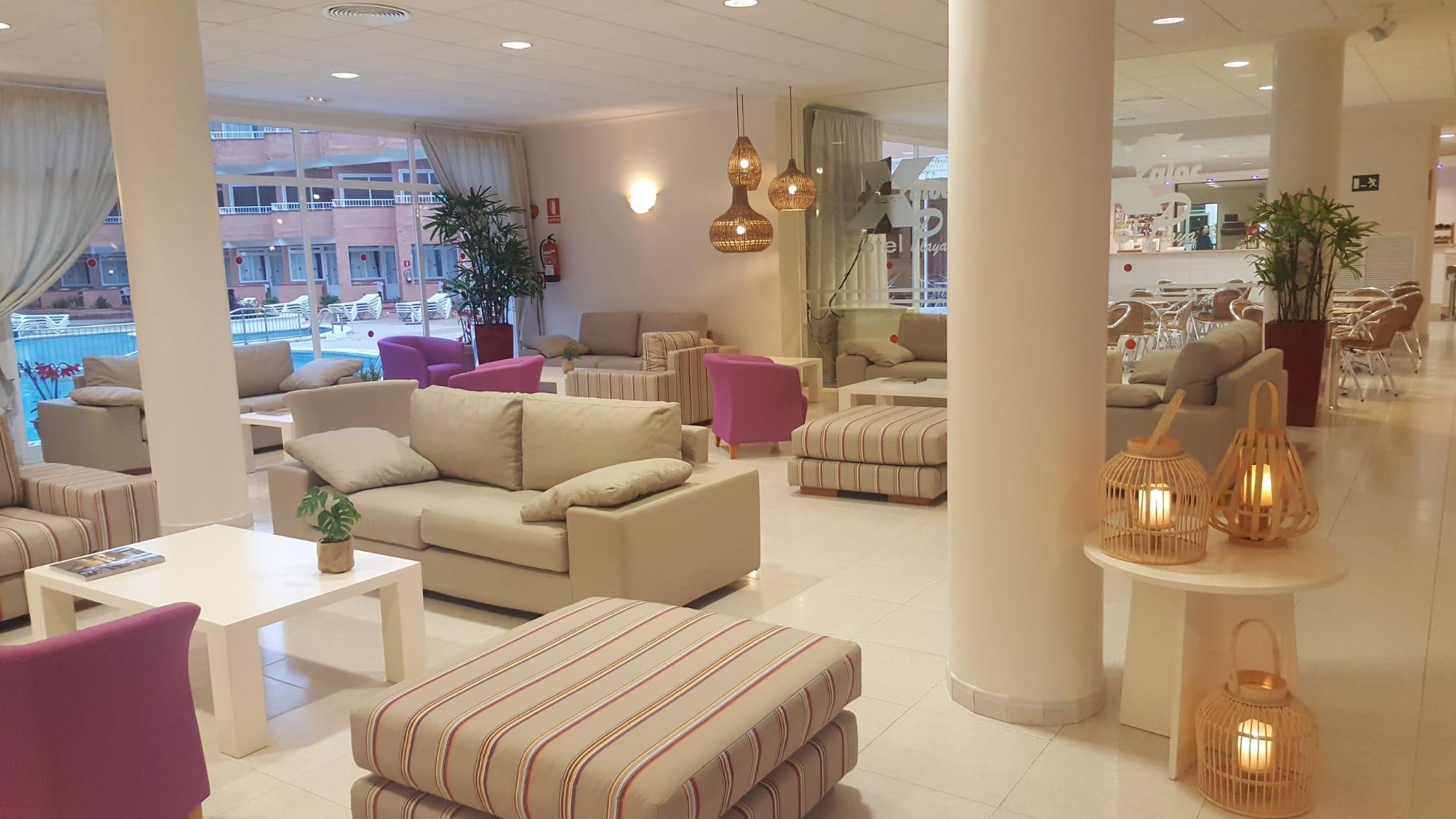 Hotel Xaloc Playa 蓬塔普里马 外观 照片