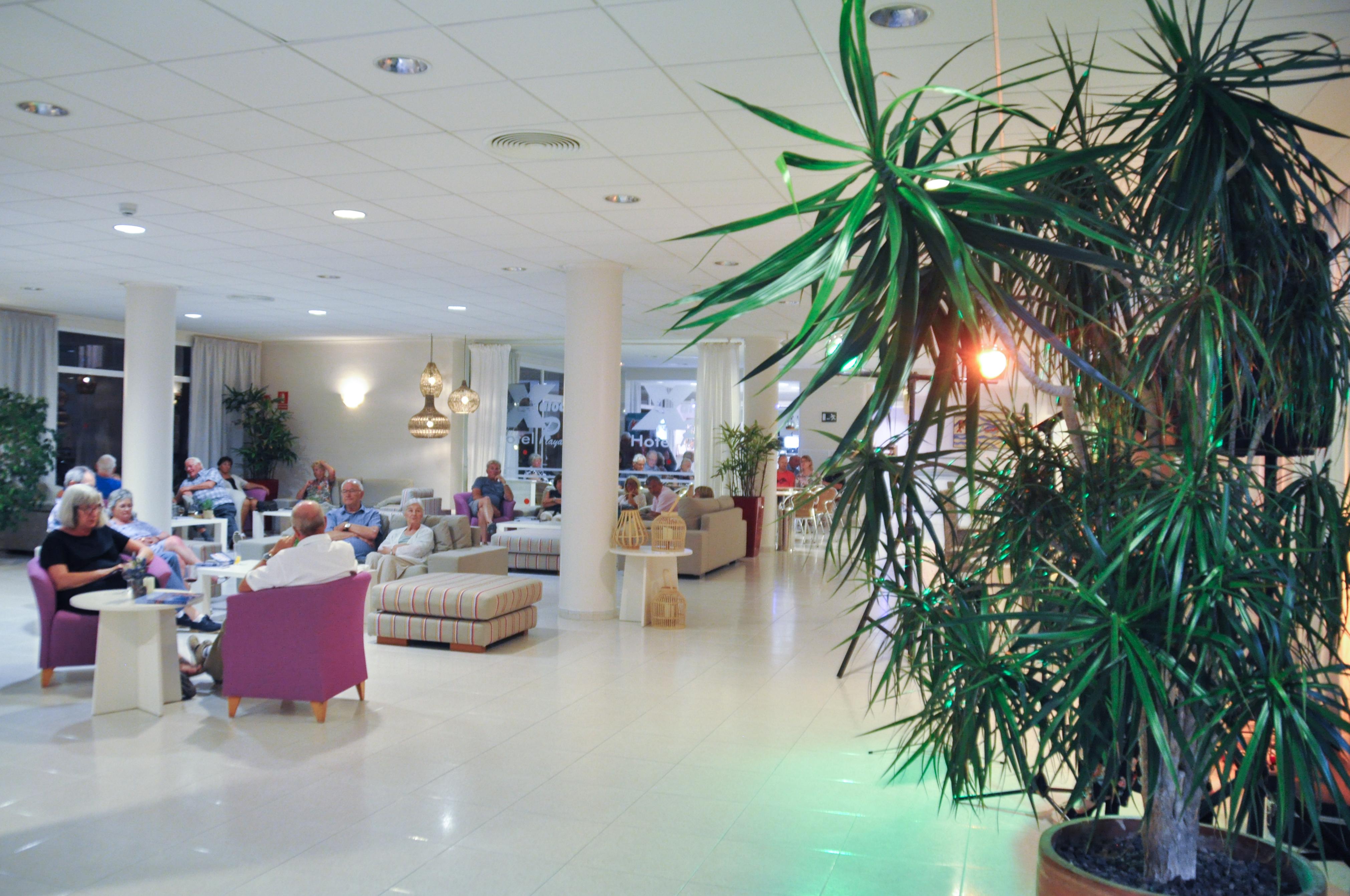 Hotel Xaloc Playa 蓬塔普里马 外观 照片