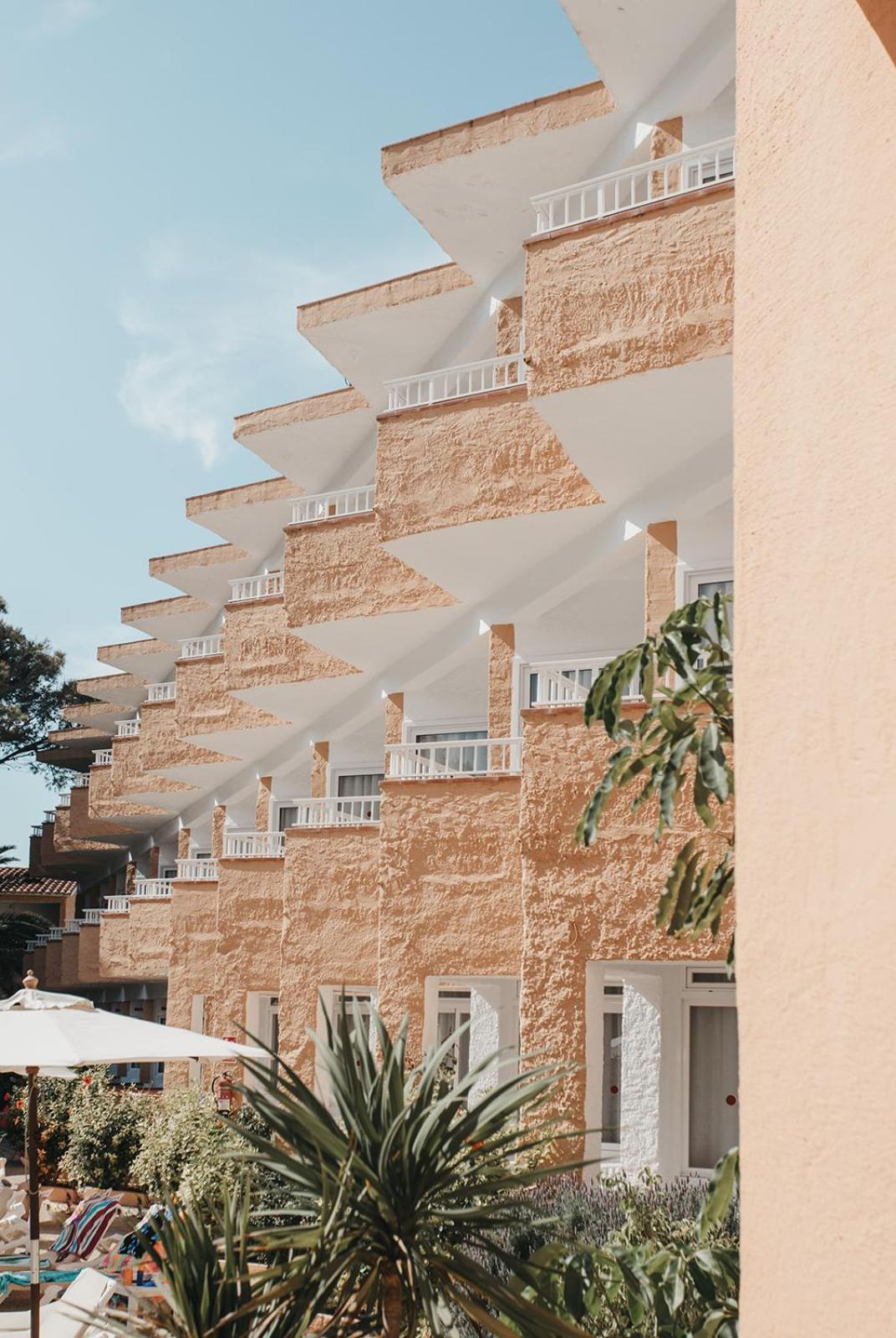 Hotel Xaloc Playa 蓬塔普里马 外观 照片