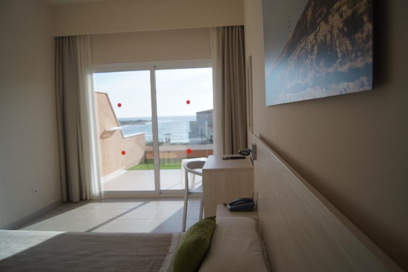 Hotel Xaloc Playa 蓬塔普里马 外观 照片